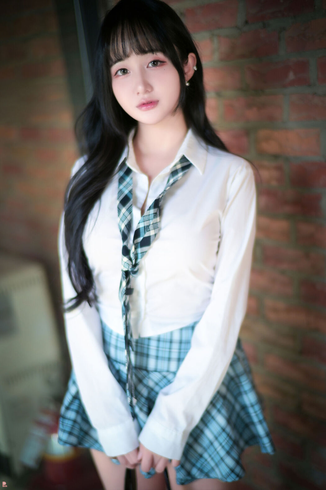 PINK Han Jina 한지나 &#8211; Sunshine Part1
