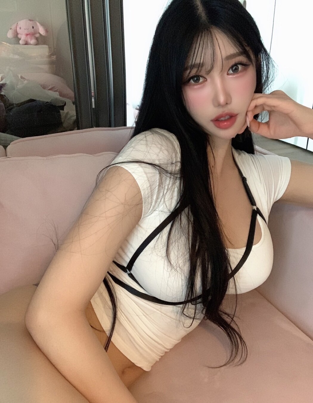 Moon Night Snap Yunjin – Peek at The Younger Sister Next Door