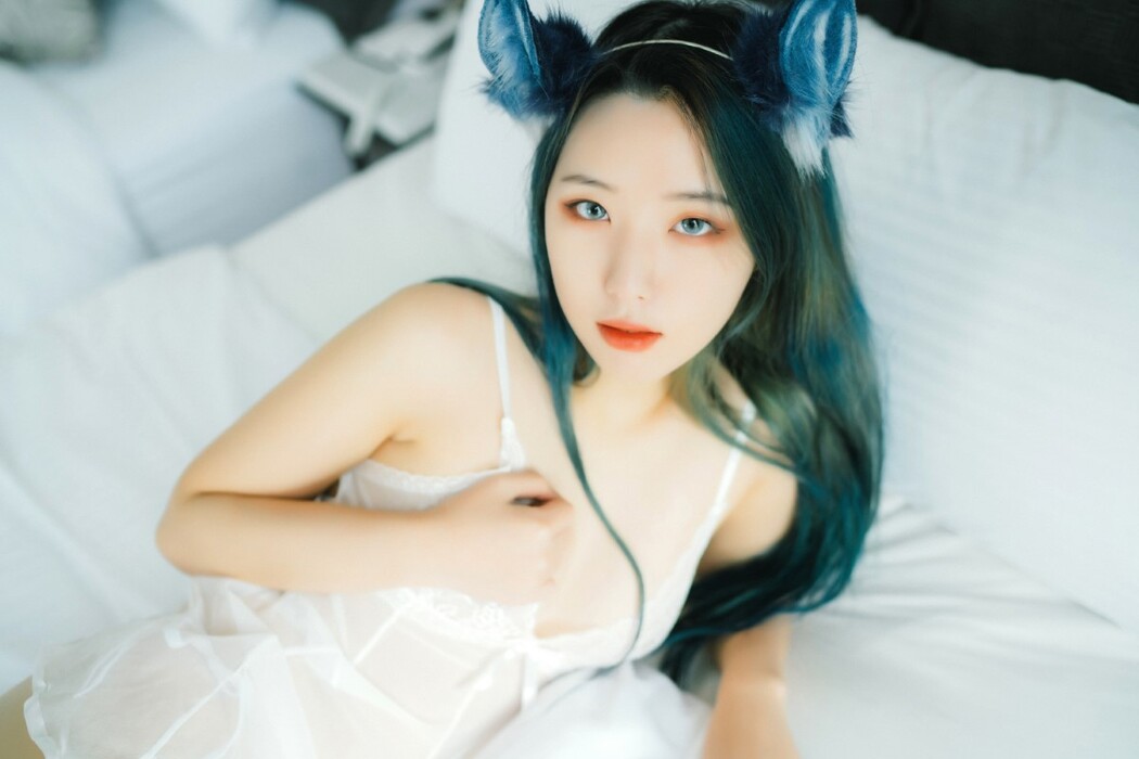 Moon Night Snap Dame 담 – Happy Day Vol.1