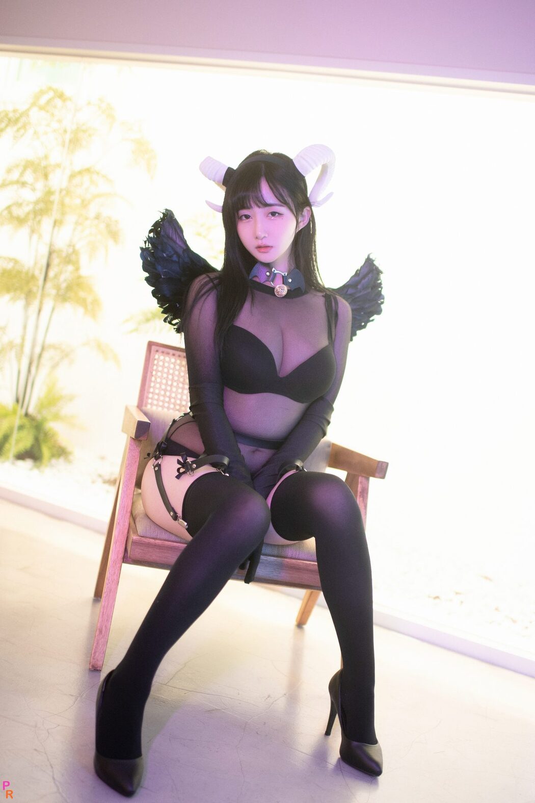 PINK Han Jina 한지나 – Succubus B