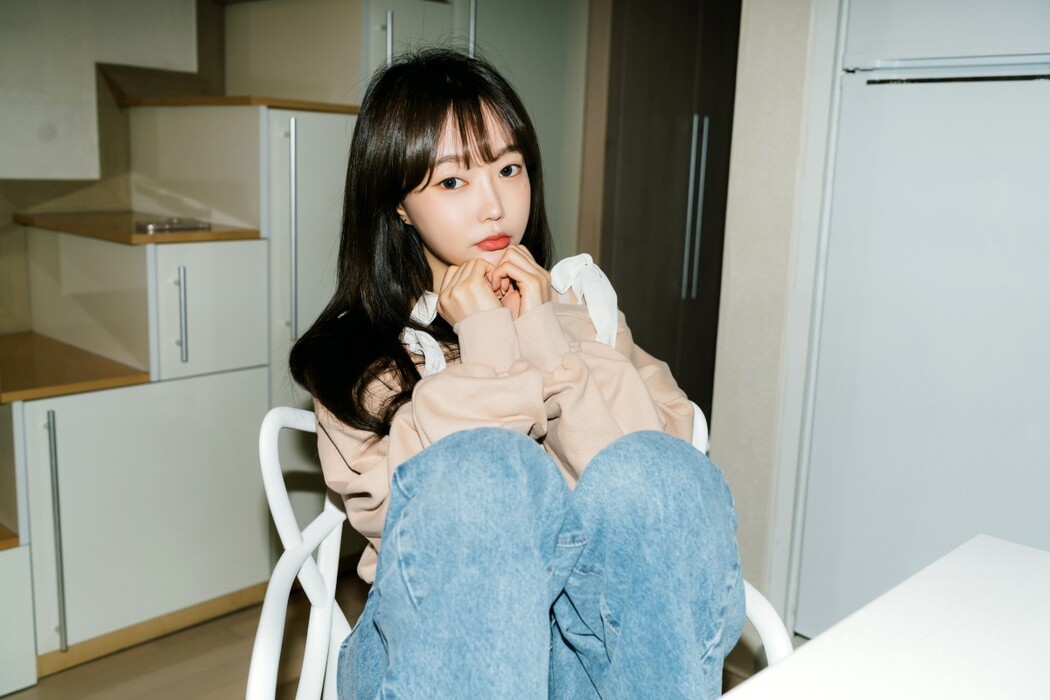 Moon Night Snap Jucy 쥬시 – Girlfriends Room