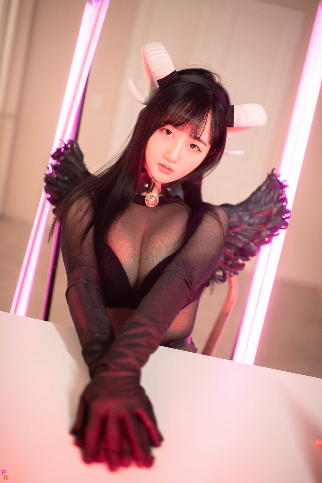 PINK Han Jina 한지나 – Succubus B