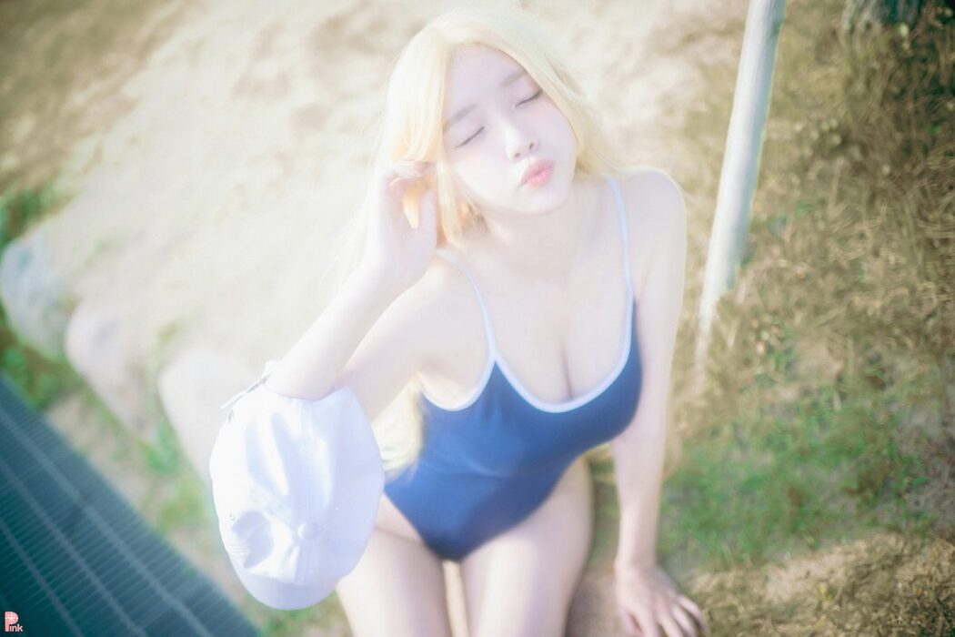 PINK Lee Ahrin – Meet Me In The Summer