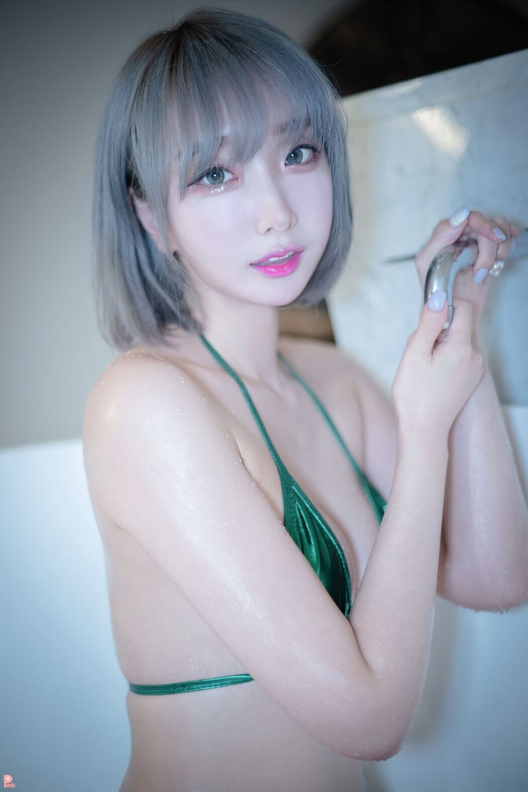 PINK Dayeon 다연 – Cosplay Event – Red Green