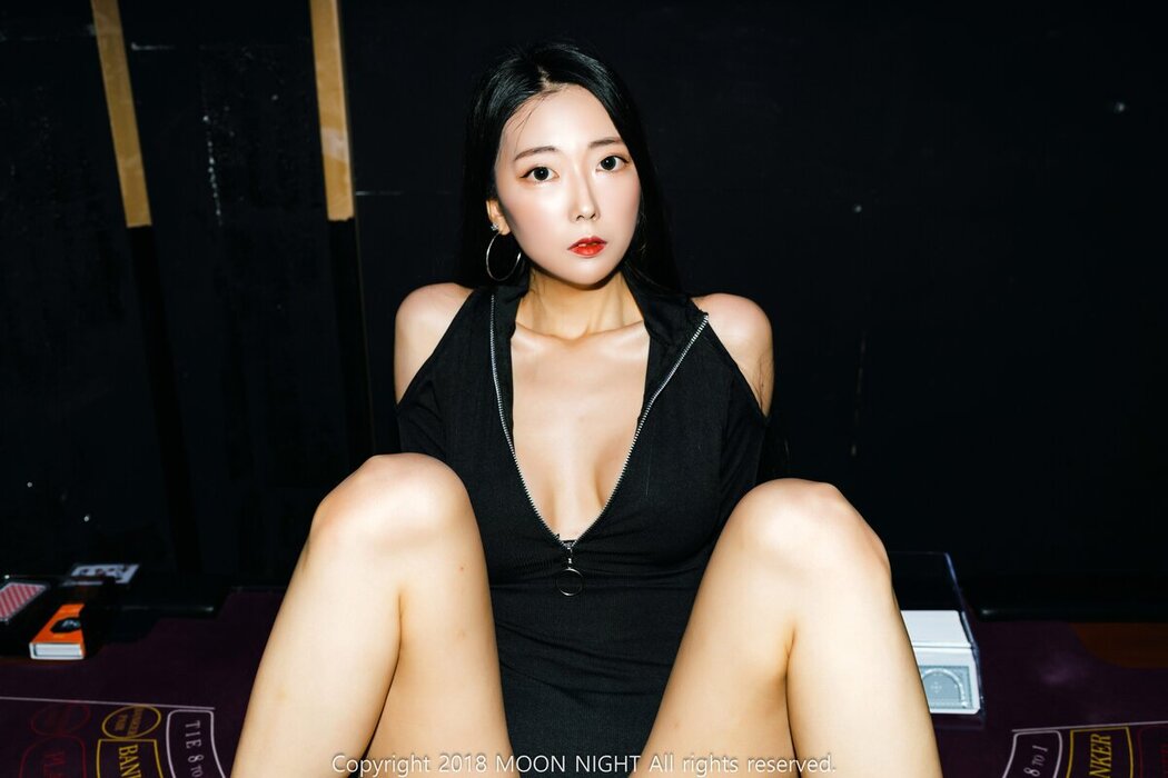 Moon Night Snap Mona 모나 Vol.49 – Visit SM Club