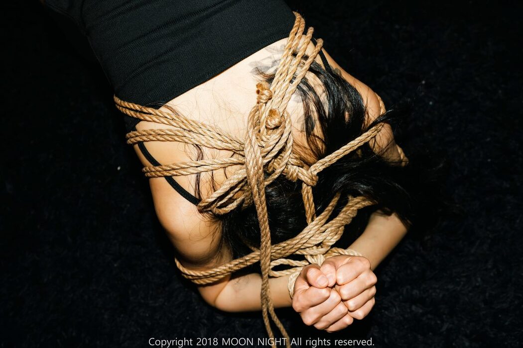 Moon Night Snap Mona 모나 – SM Club Art Bondage