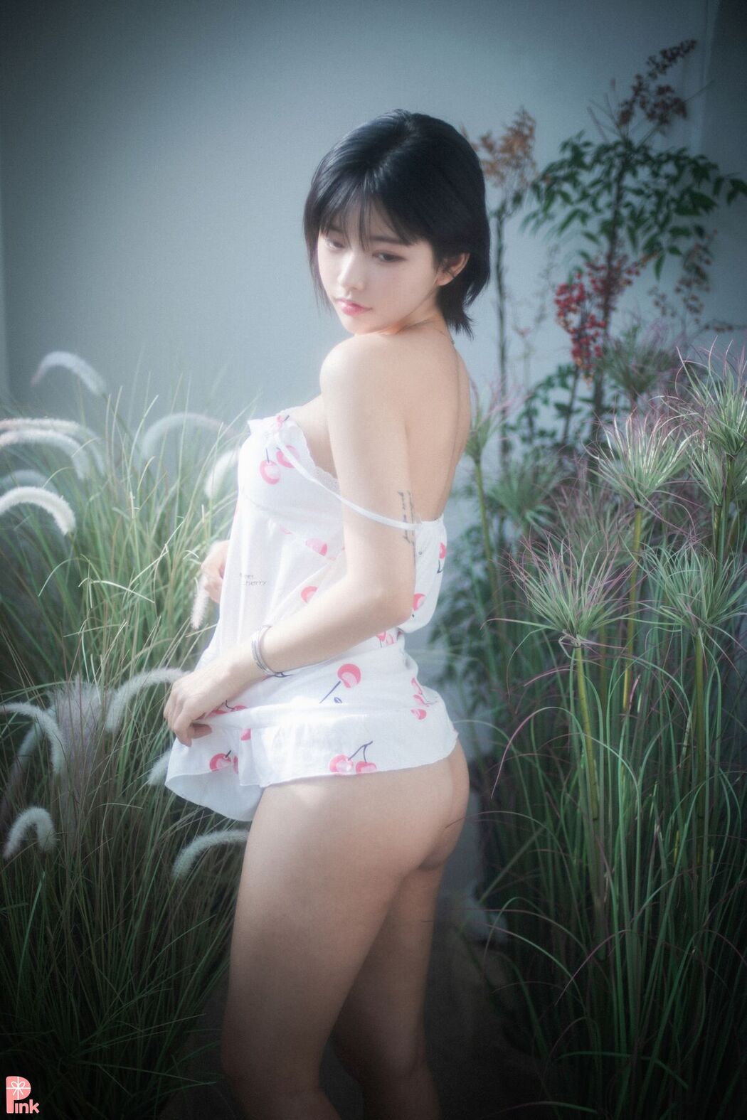 PINK U.Hwa 은유화 – Floral A