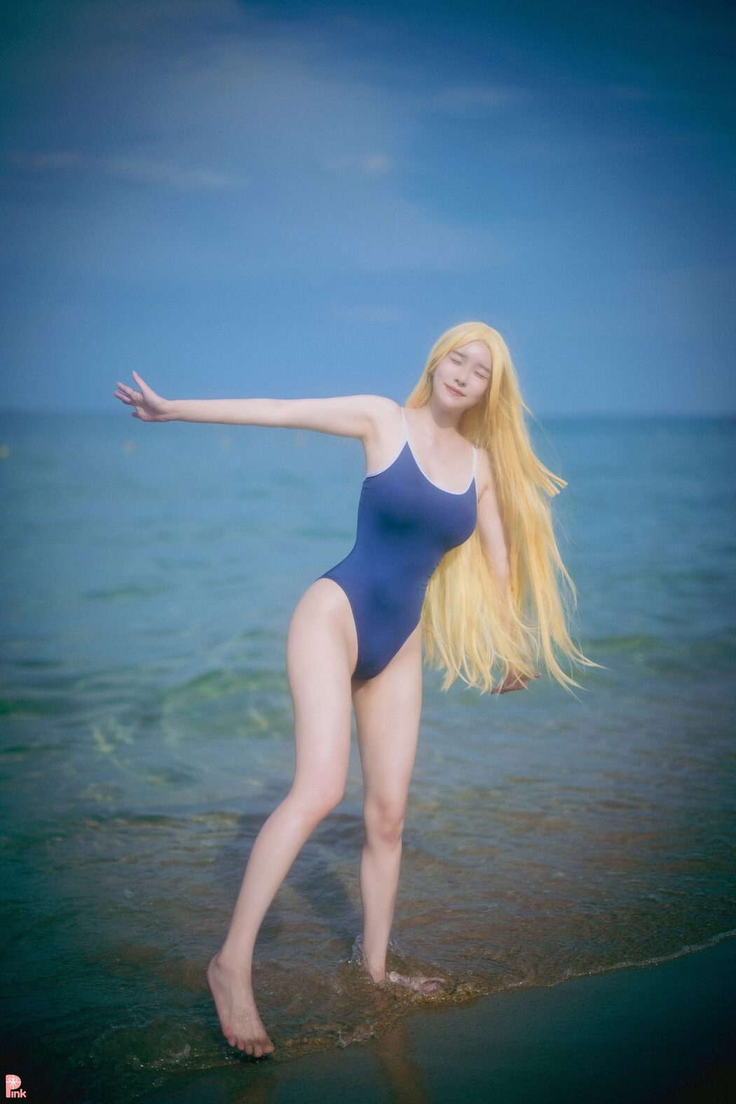 PINK Lee Ahrin – Meet Me In The Summer