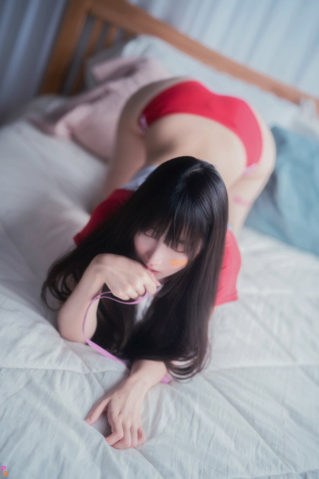 PINK Sin Na Rin – Come Here Slaves