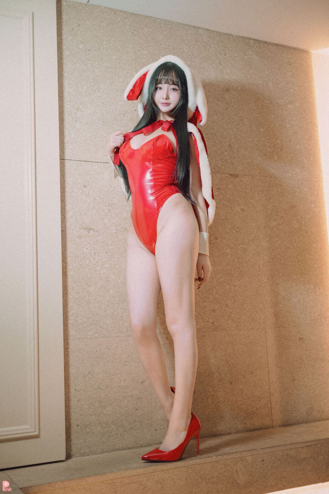 PINK Han Jina 한지나 – Bunny Girl