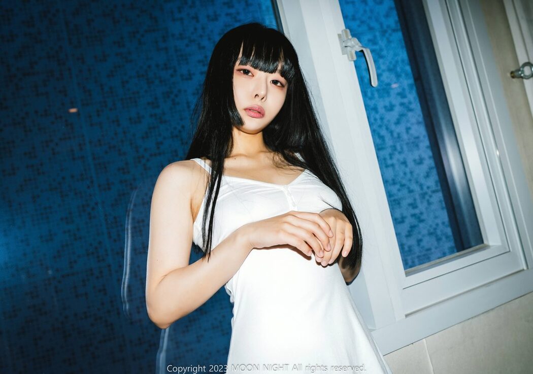 Moon Night Snap – Min Ha Rin G컵 왕쮸쮸 Digital Photobook S.Ver
