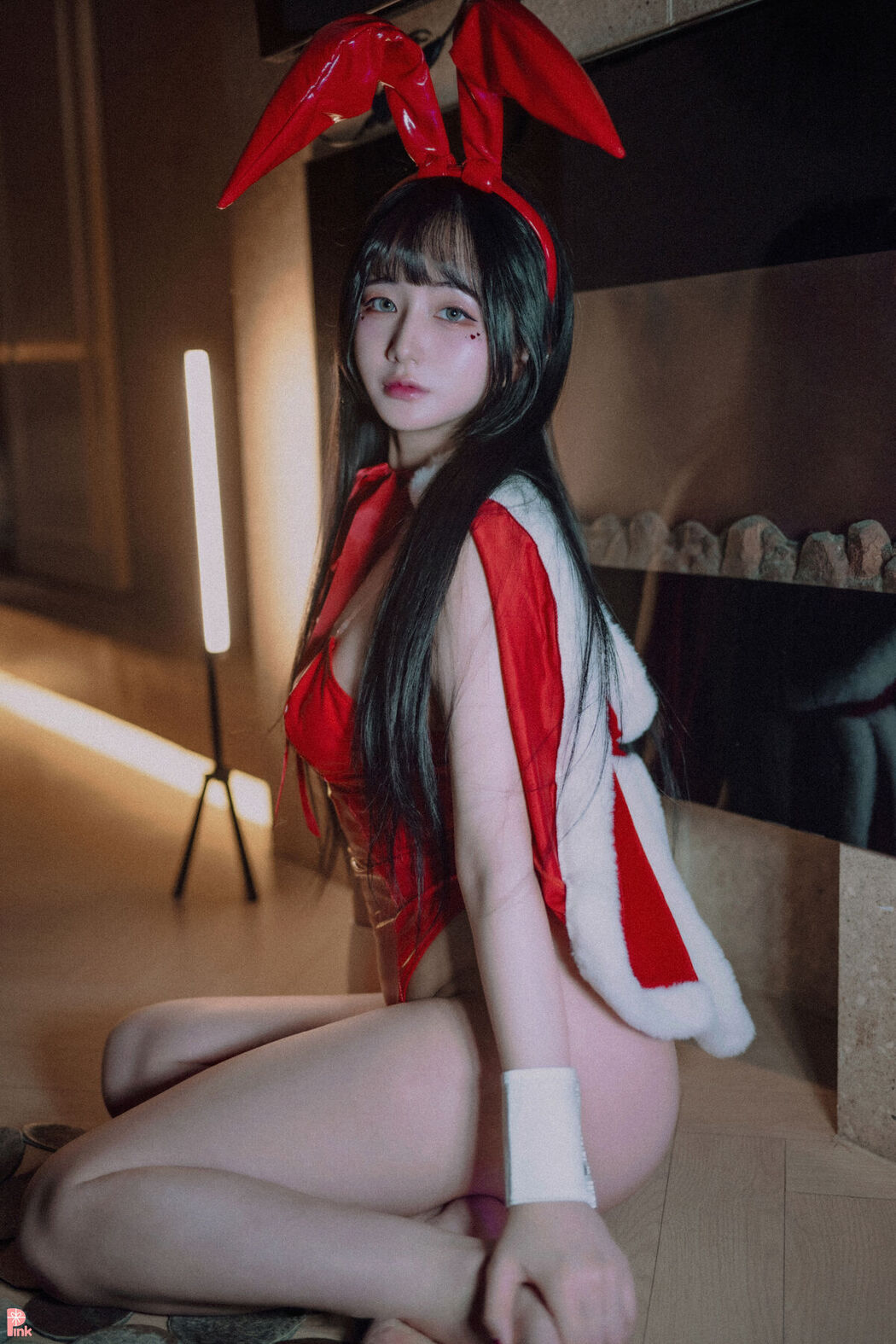 PINK Han Jina 한지나 &#8211; Bunny Girl