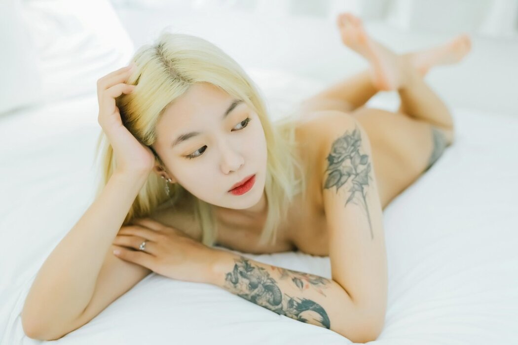 Moon Night Snap Seol Ah – Hot Debut Part2