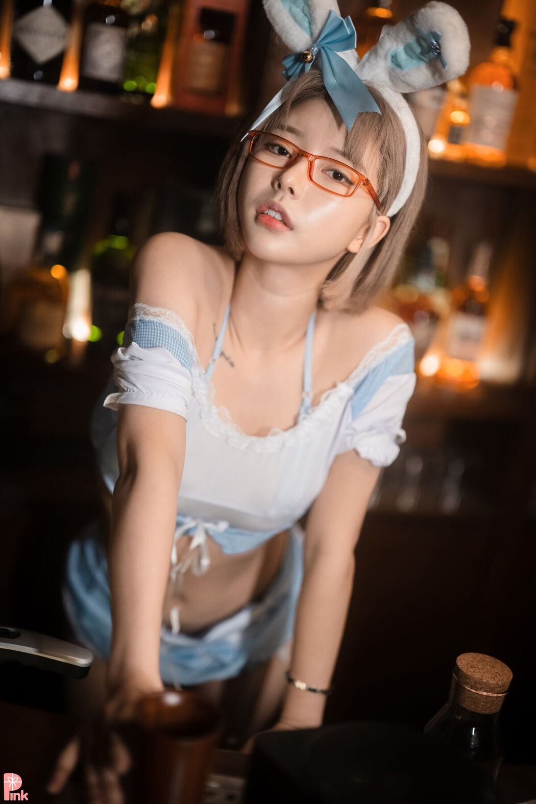 PINK U.Hwa 은유화 – Secret Present No.02 B
