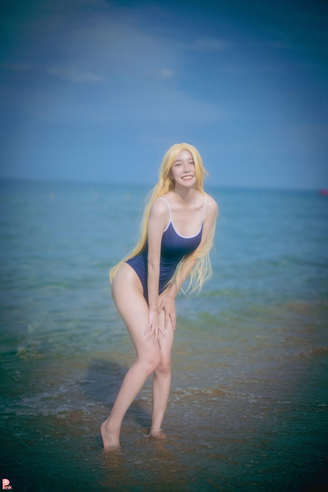 PINK Lee Ahrin – Meet Me In The Summer