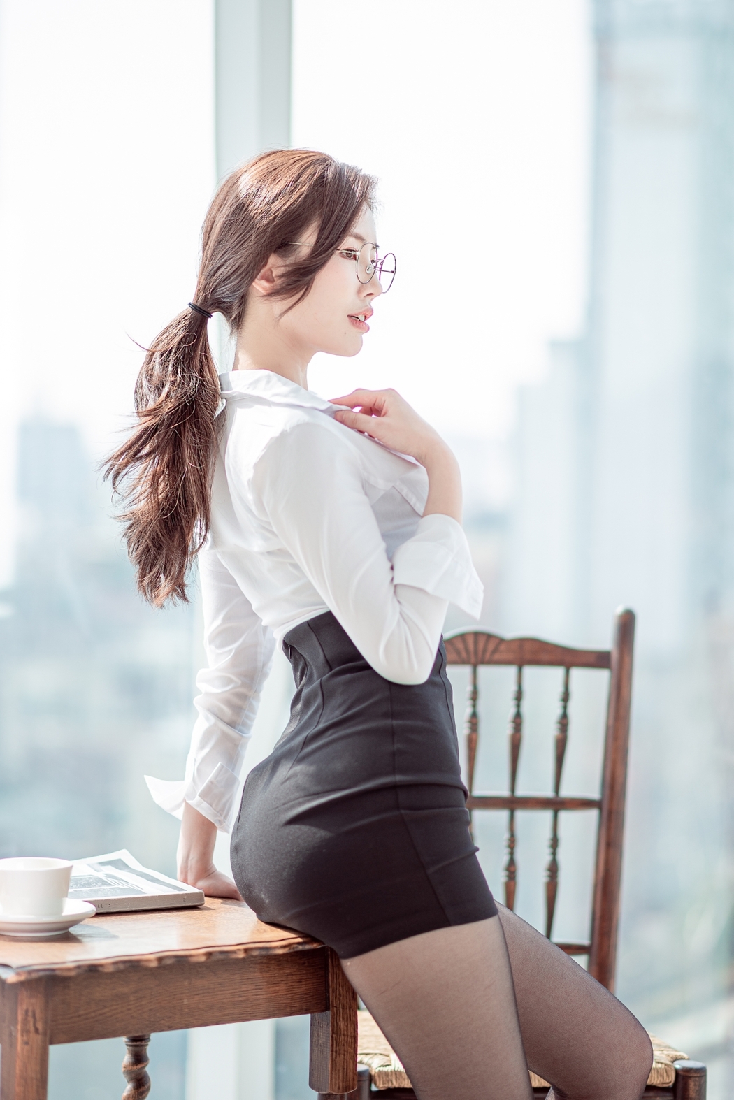 Yebin 전예빈 – Office Look