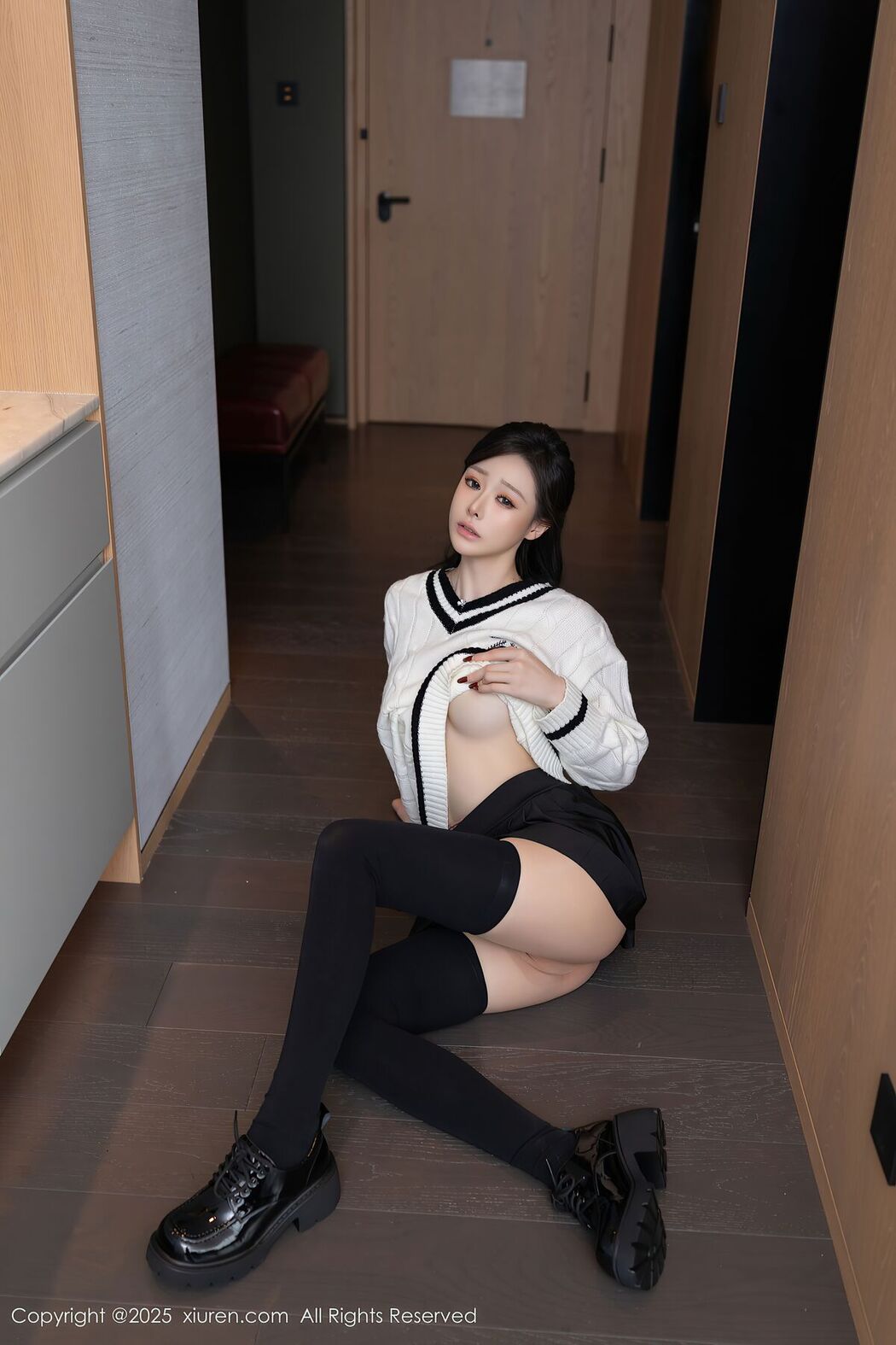 XiuRen秀人网 No.9986 小逗逗 (80P)