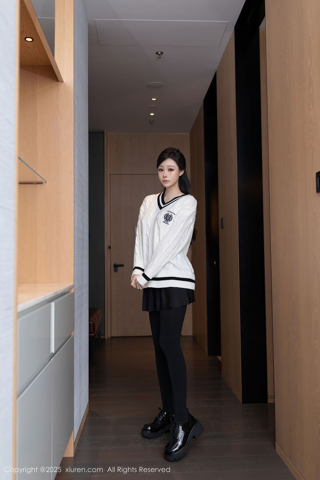 XiuRen秀人网 No.9986 小逗逗 (80P)