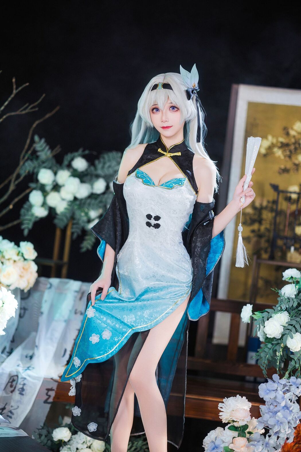 Coser@Tomoyo酱 – 星穹铁道 流萤旗袍 (25P)