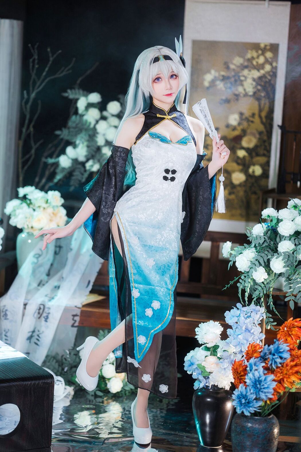 Coser@Tomoyo酱 – 星穹铁道 流萤旗袍 (25P)