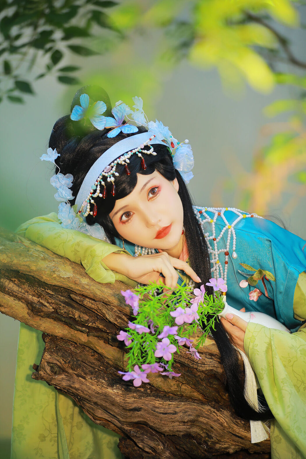 YiTuYu艺图语 Vol.8183 焚香小也 (27P)