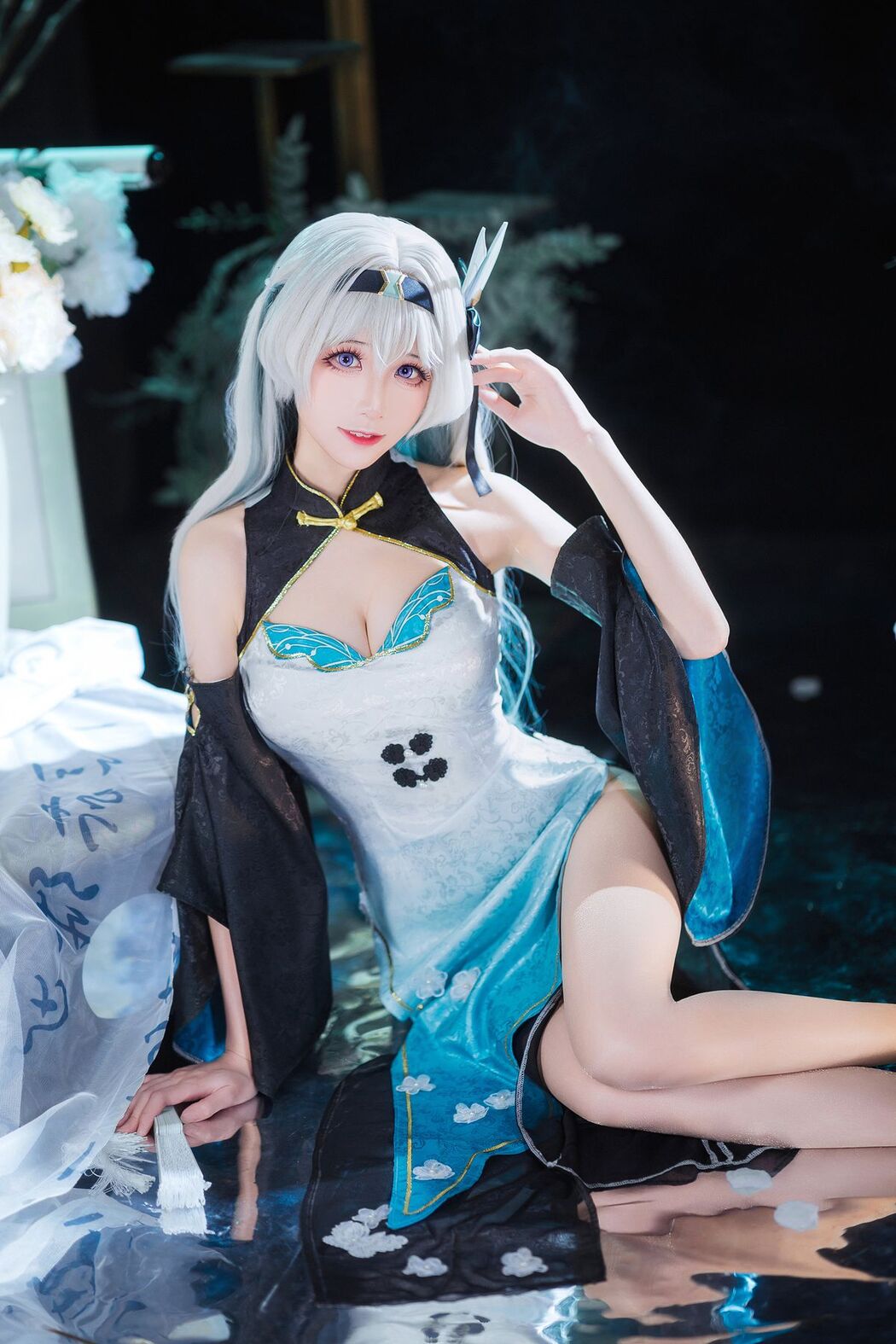 Coser@Tomoyo酱 – 星穹铁道 流萤旗袍 (25P)