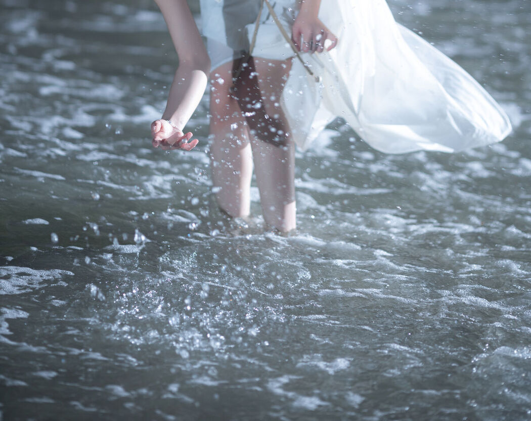 Coser@纸悦Etsu_ko &#8211; 加代子白裙 (21P)