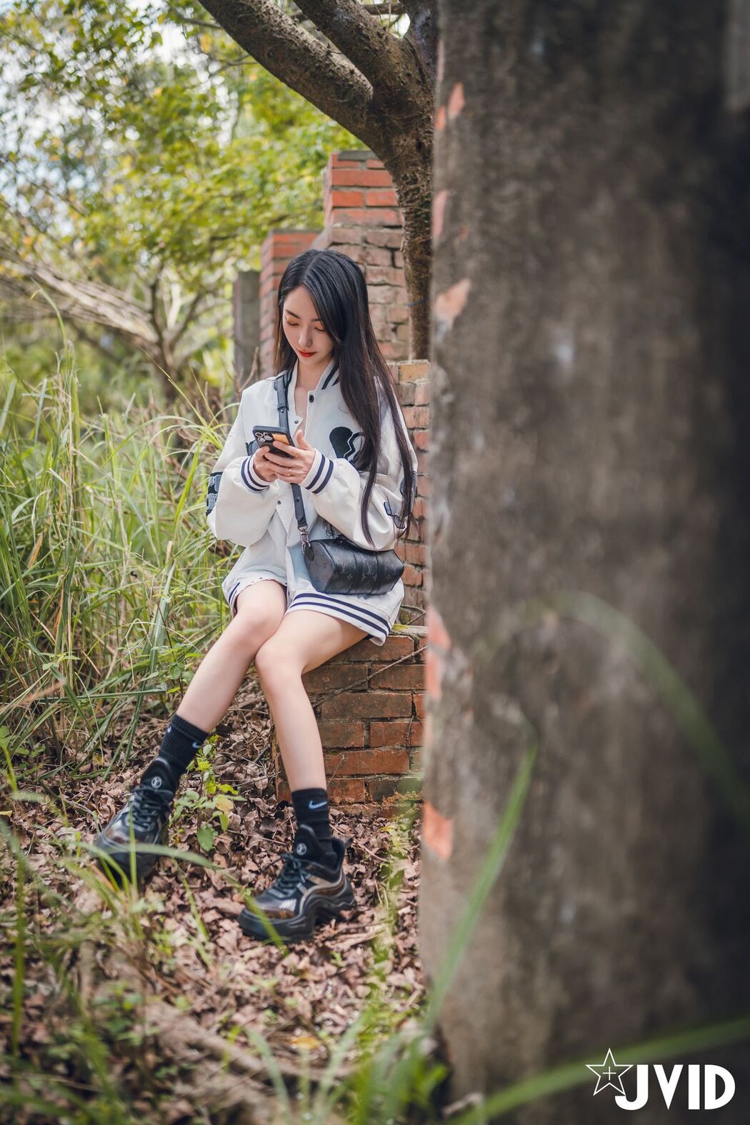 JVID Piao Piao Ge 飄飄哥 – 飄飄跟蹤綁架迷姦情色妄想 強灌春藥 粉粉 透透 藥效太強 讓美少女飄飄完全順從 Part03 (69P)
