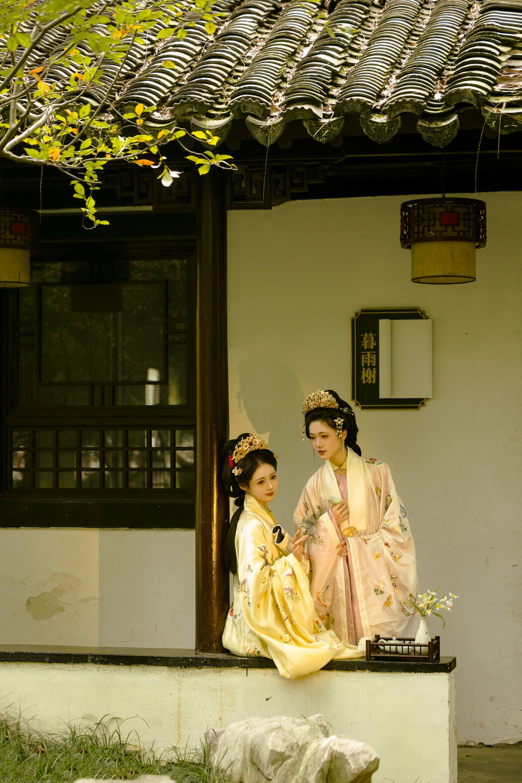 YiTuYu艺图语 Vol.8182 语卿 (22P)