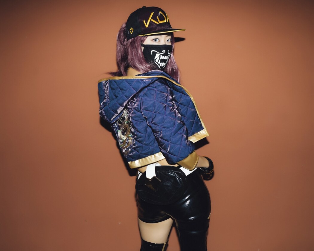 Mona모나 Akali KDA Moon Night Snap