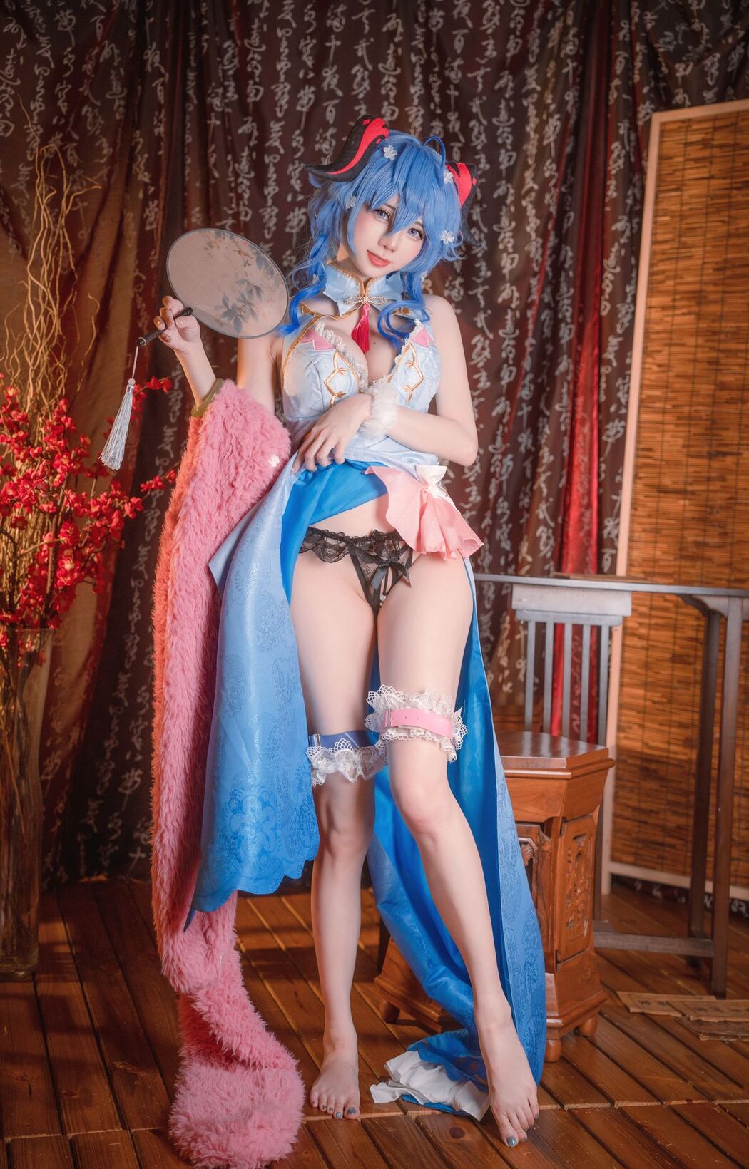 Coser@Sally多啦雪 Sally Dorasnow – Ganyu QiPao (40P)