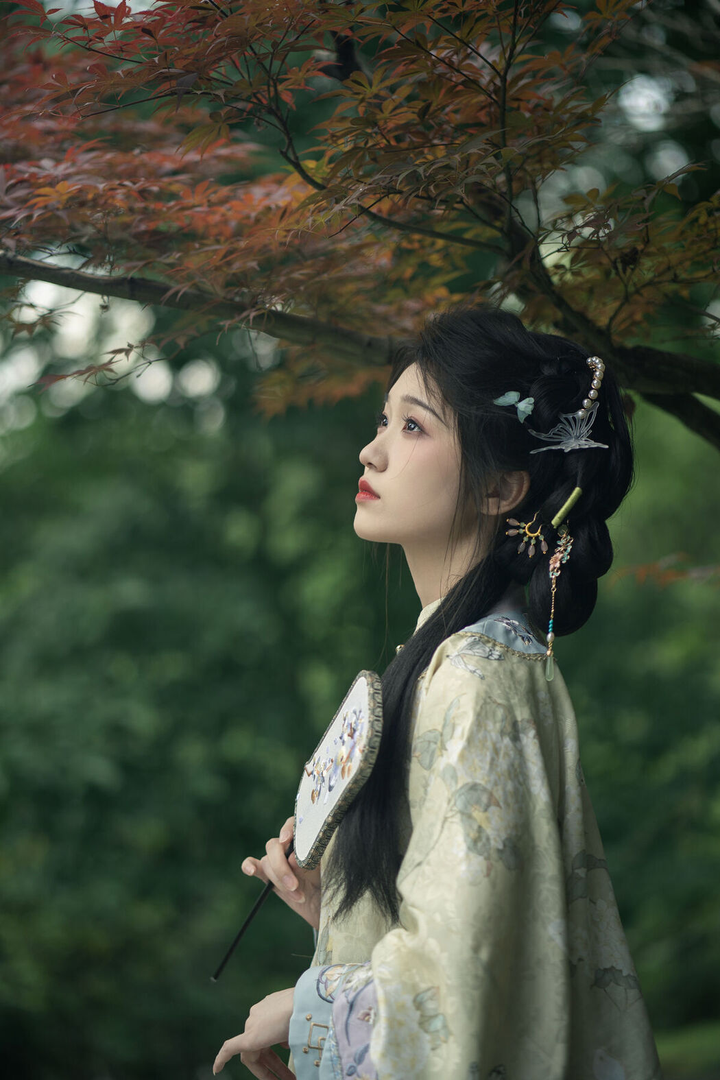 YiTuYu艺图语 Vol.8180 梓瑜 (18P)