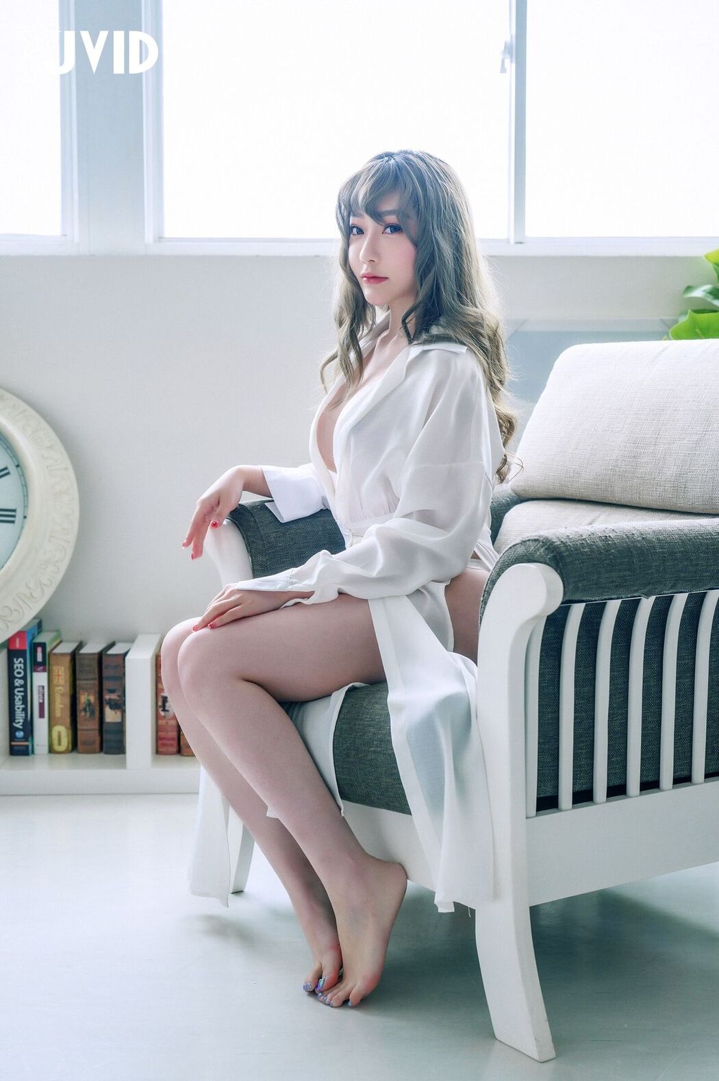 JVID Li Nai Jiang 璃奈醬 – 兄弟一起把玩超美極品充氣娃娃 誤觸開關 一秒變真人 掰超開特寫 粉嫩鮑 Part02 (75P)
