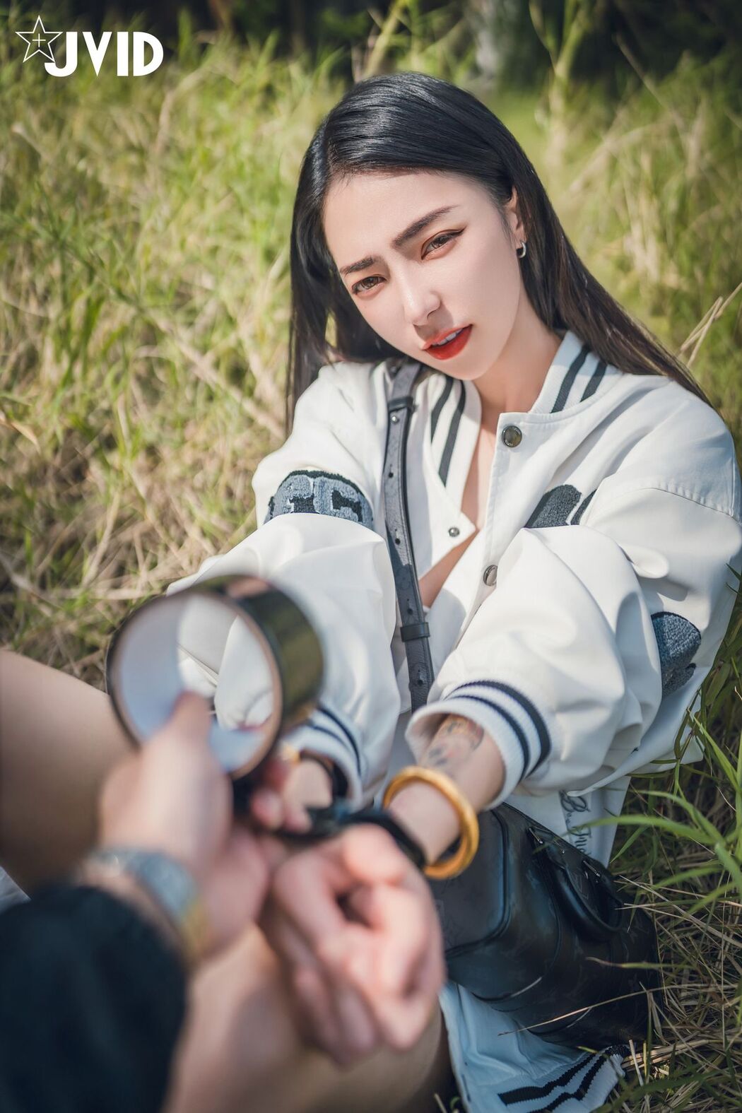 JVID Piao Piao Ge 飄飄哥 – 飄飄跟蹤綁架迷姦情色妄想 強灌春藥 粉粉 透透 藥效太強 讓美少女飄飄完全順從 Part03 (69P)