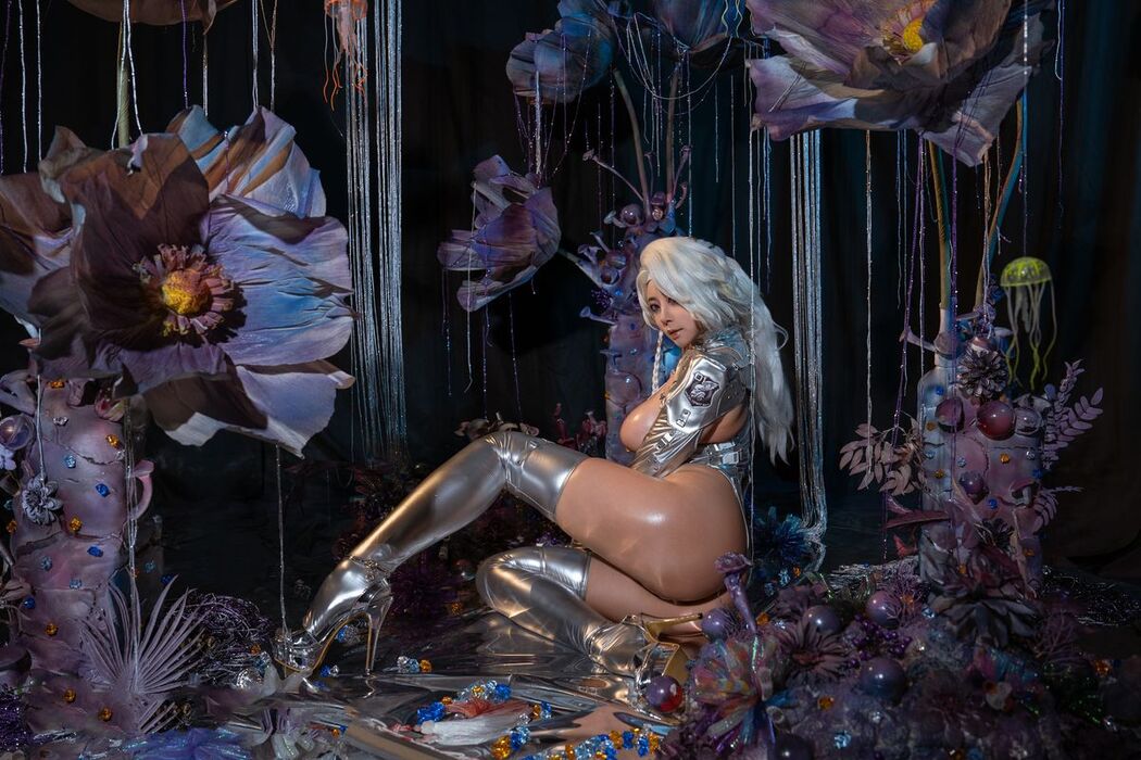 Coser@奈汐酱nice – 异铁战士 (77P)