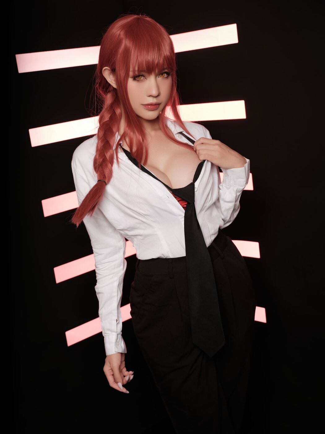 Coser@PingPing – Makima Hell Rider Chainsaw Man (32P)