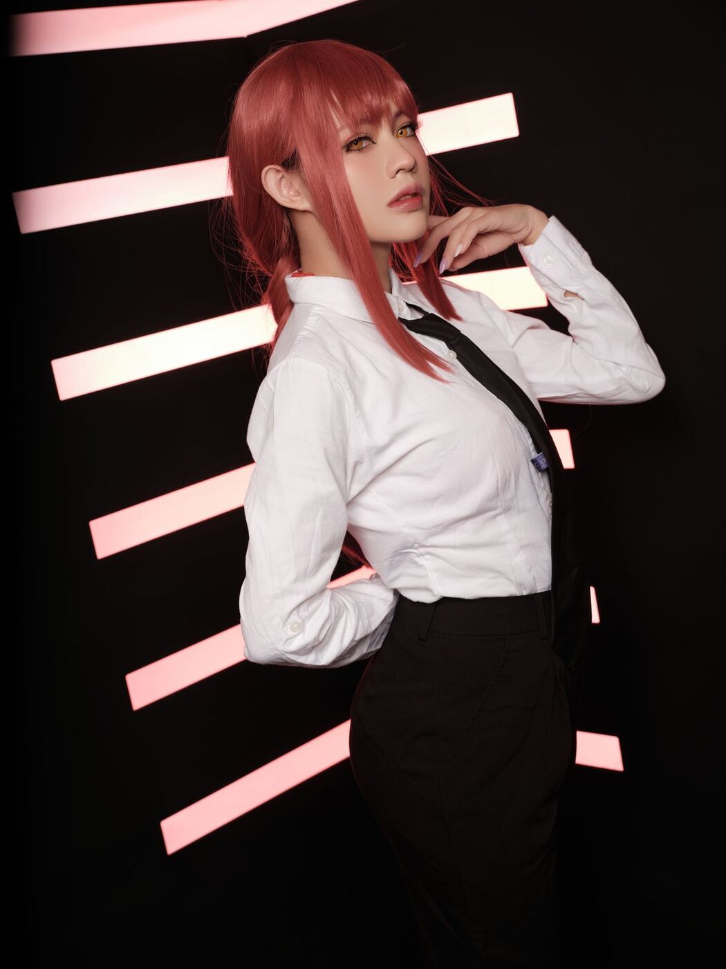Coser@PingPing &#8211; Makima Hell Rider Chainsaw Man (32P)