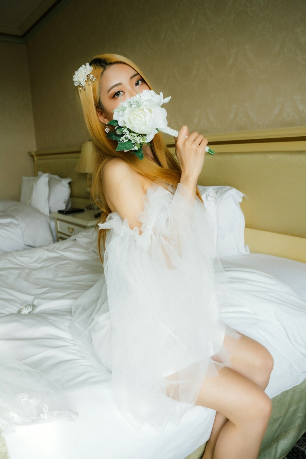 Mona모나 Marry Me Vol.1 Moon Night Snap