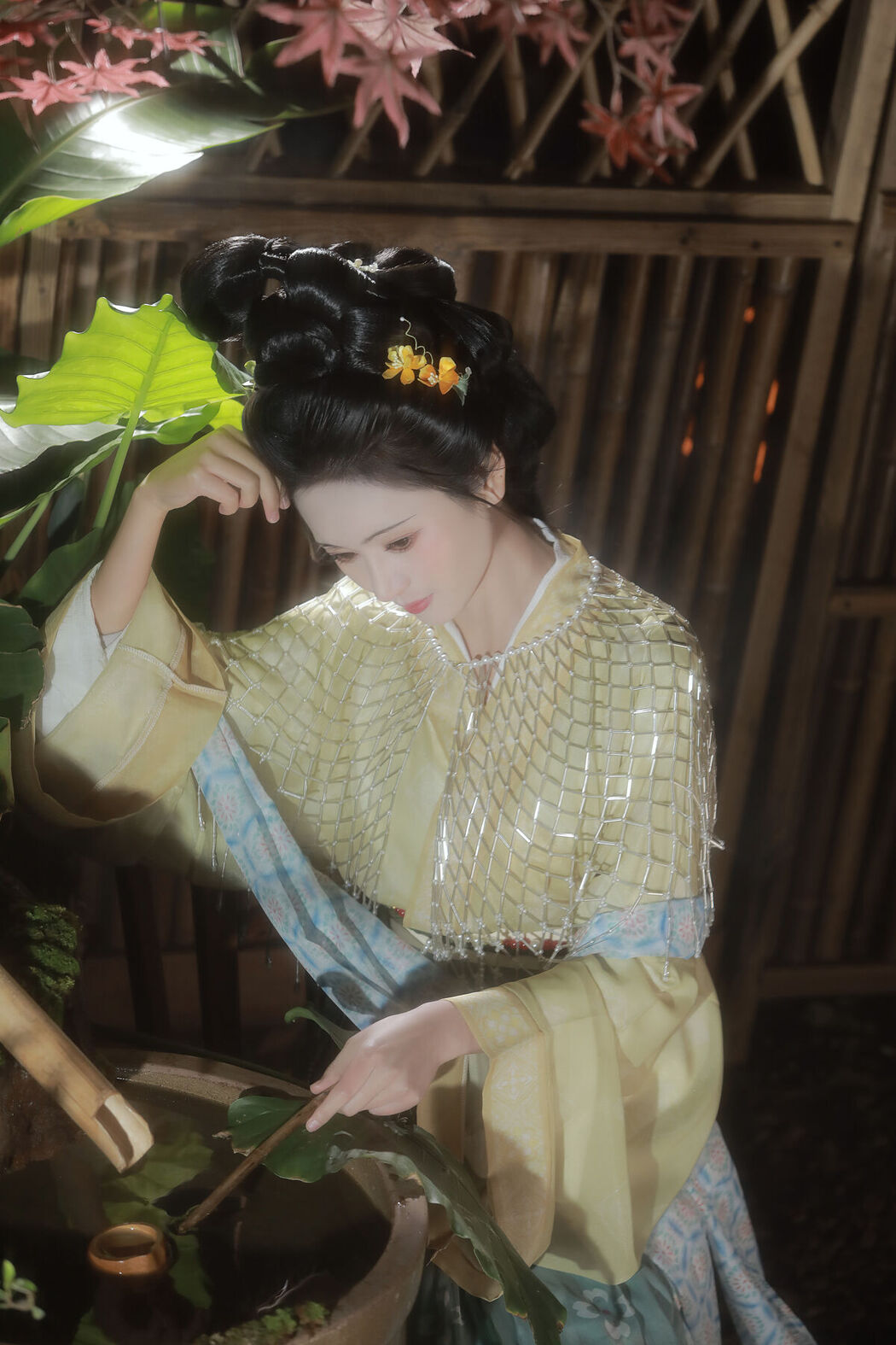 YiTuYu艺图语 Vol.8188 一固美撇捺 (22P)