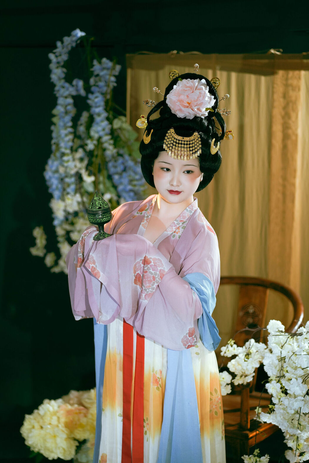 YiTuYu艺图语 Vol.8186 水荇牵风 (22P)