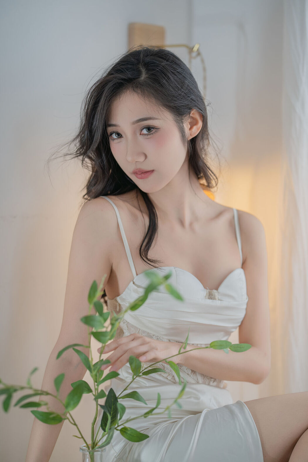 YiTuYu艺图语 Vol.8190 o1ne万 (28P)