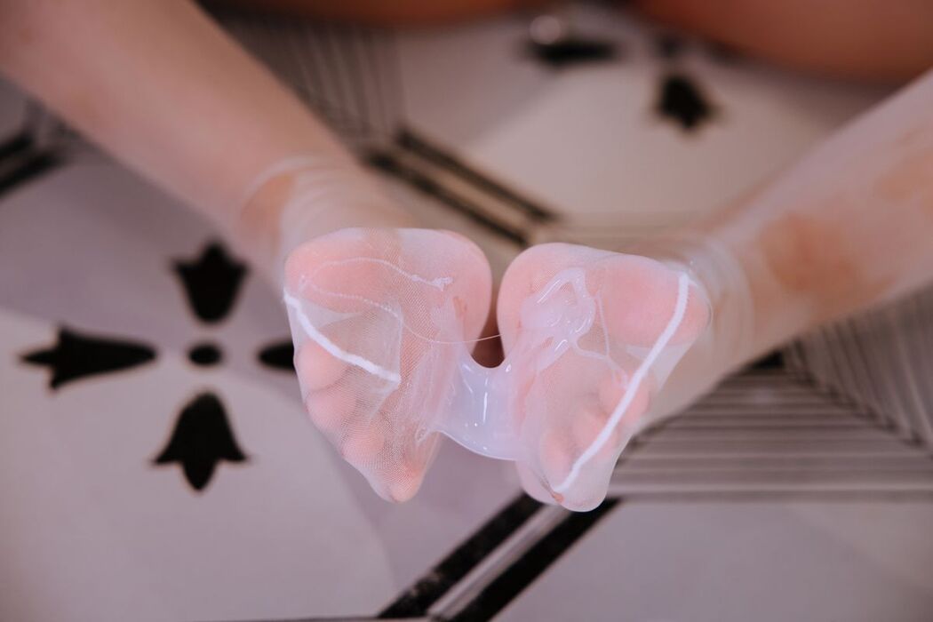 Coser@日奈娇 &#8211; 未婚妻 Part1 (55P &#8211; 6V)
