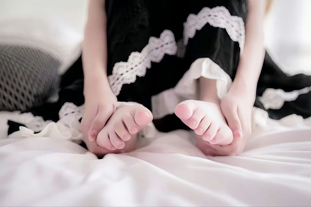Coser@呆米米 &#8211; 猫耳女仆 (21P)