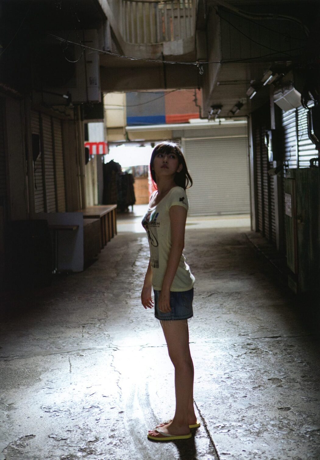 Akari Uemura 植村あかり 写真集 AKARI