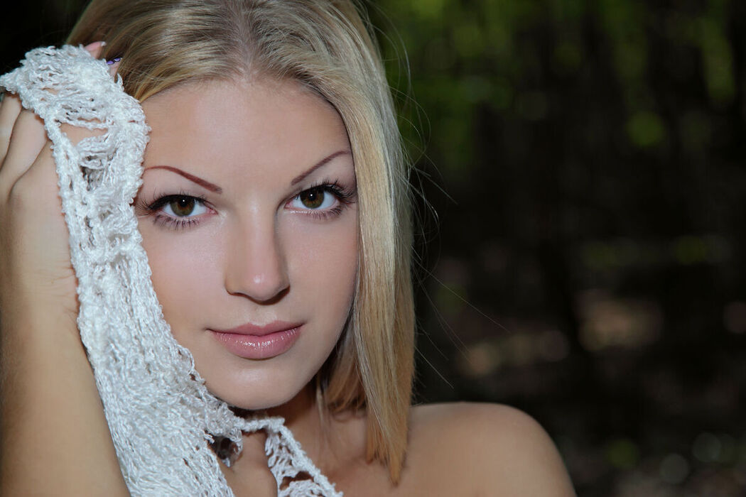 MetArt Cristal A – Presenting Part1 (64P)