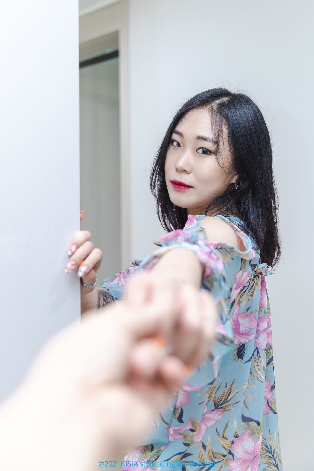 KiSiA Bora – Vol.11 ft.Temptation Of A Girl Friend A