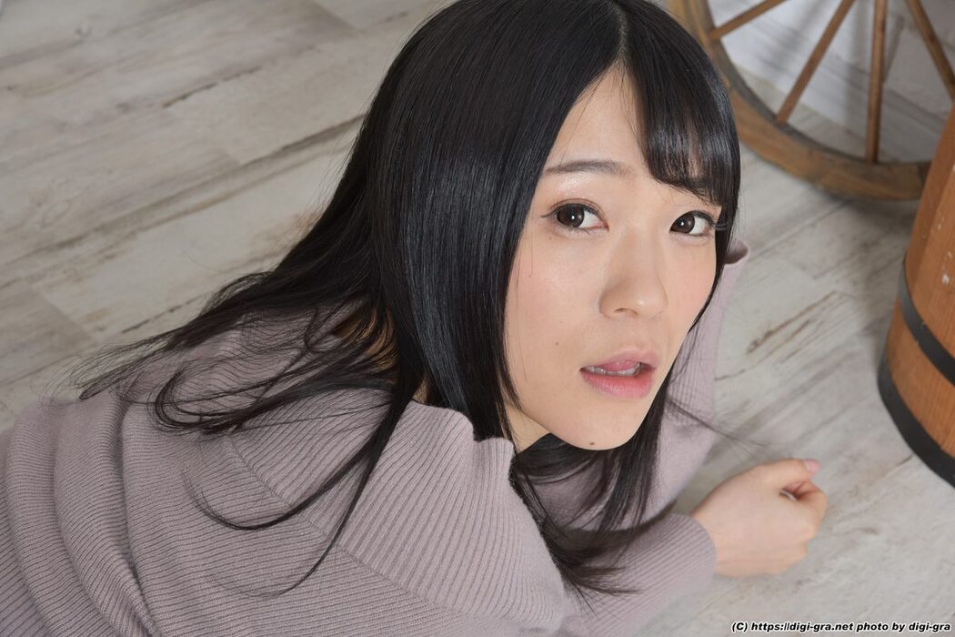 Digi-Gra Riona Minami 南梨央奈 Photoset 05 B