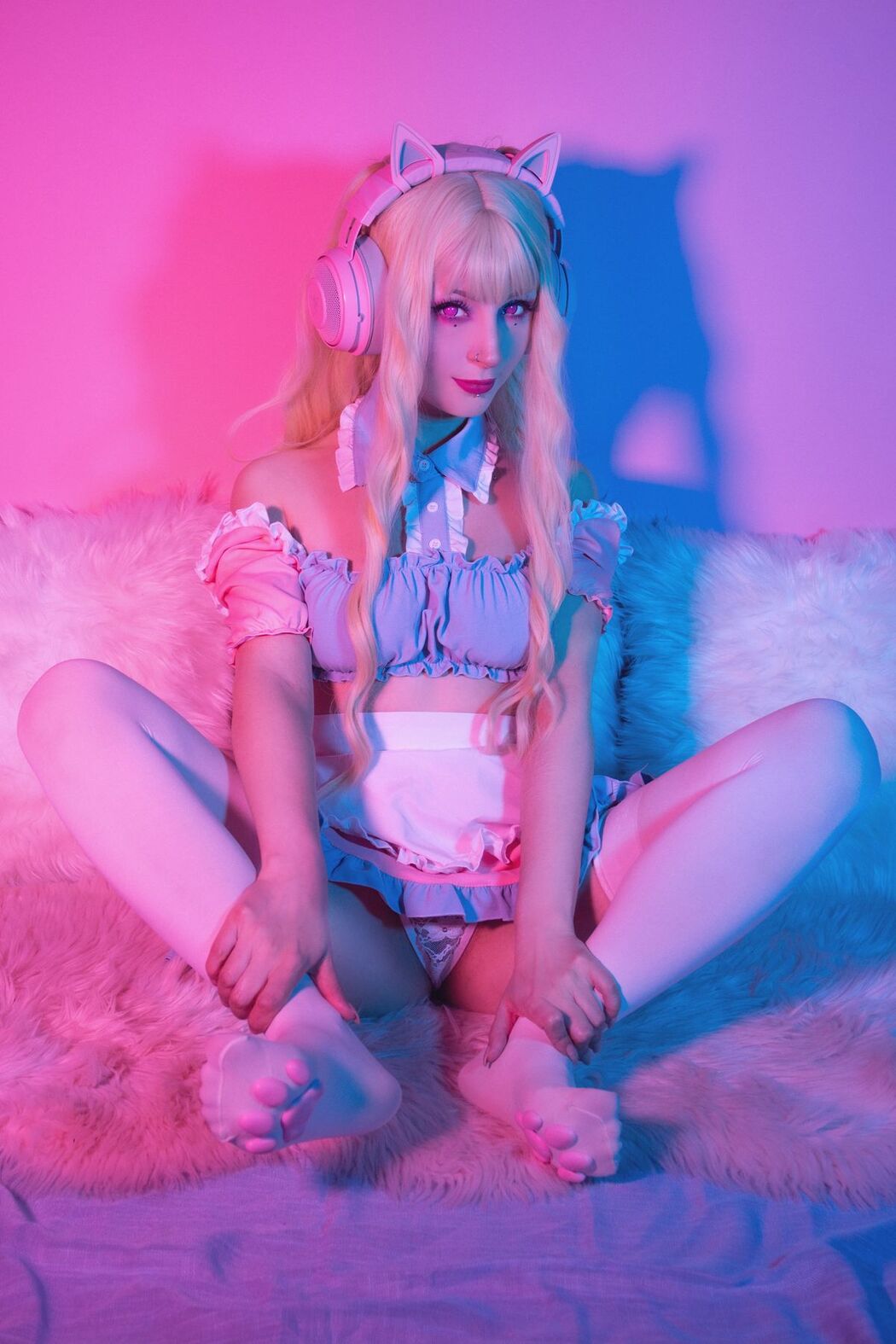 Coser@Shiro Kitsune – 粉红女仆 Pink Maid (52P)