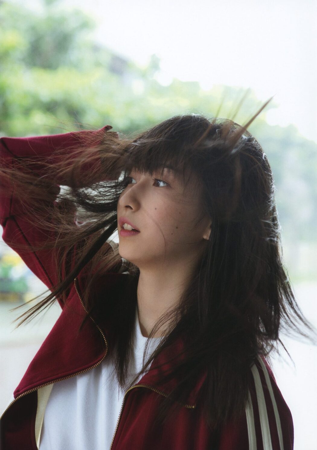 Akari Uemura 植村あかり 写真集 AKARI