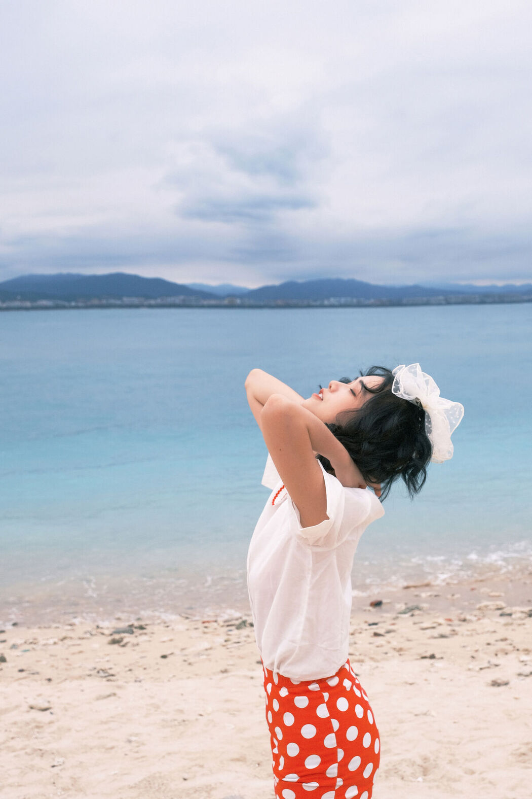 YiTuYu艺图语 Vol.8192 凌可Shawbrin (23P)